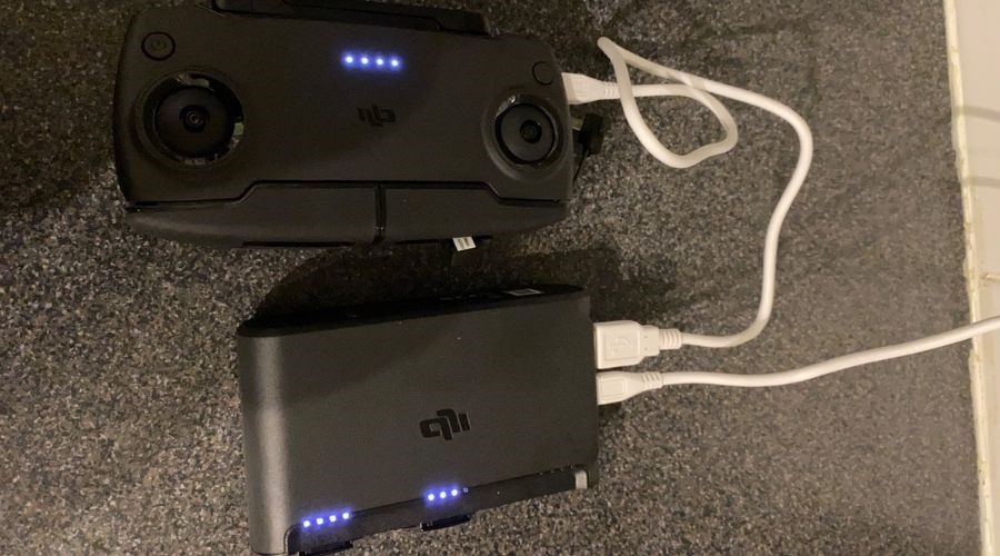 Как зарядить mini-контроллер DJI Mavic
